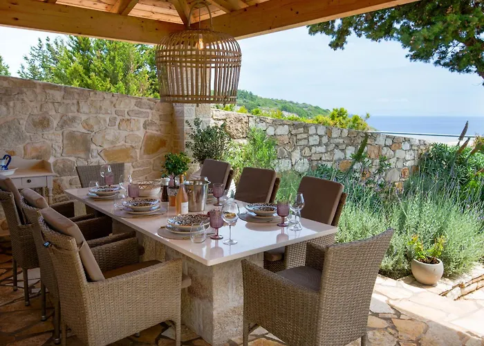Belvedere Paxos Gaios